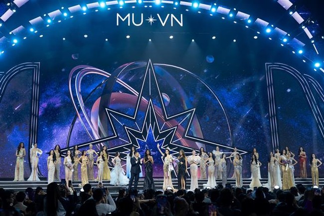 Người đẹp Nam Định đăng quang Miss Universe Vietnam 2024 - Ảnh 1.